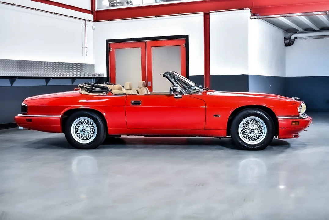 1994 Jaguar XJS Facelift AJ-16 - Image 14 of 30