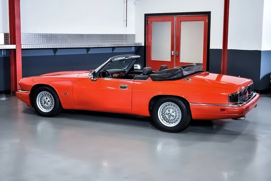 1994 Jaguar XJS Facelift AJ-16 - Image 17 of 30