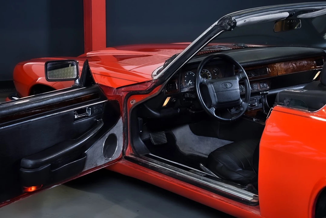 1994 Jaguar XJS Facelift AJ-16 - Image 30 of 30