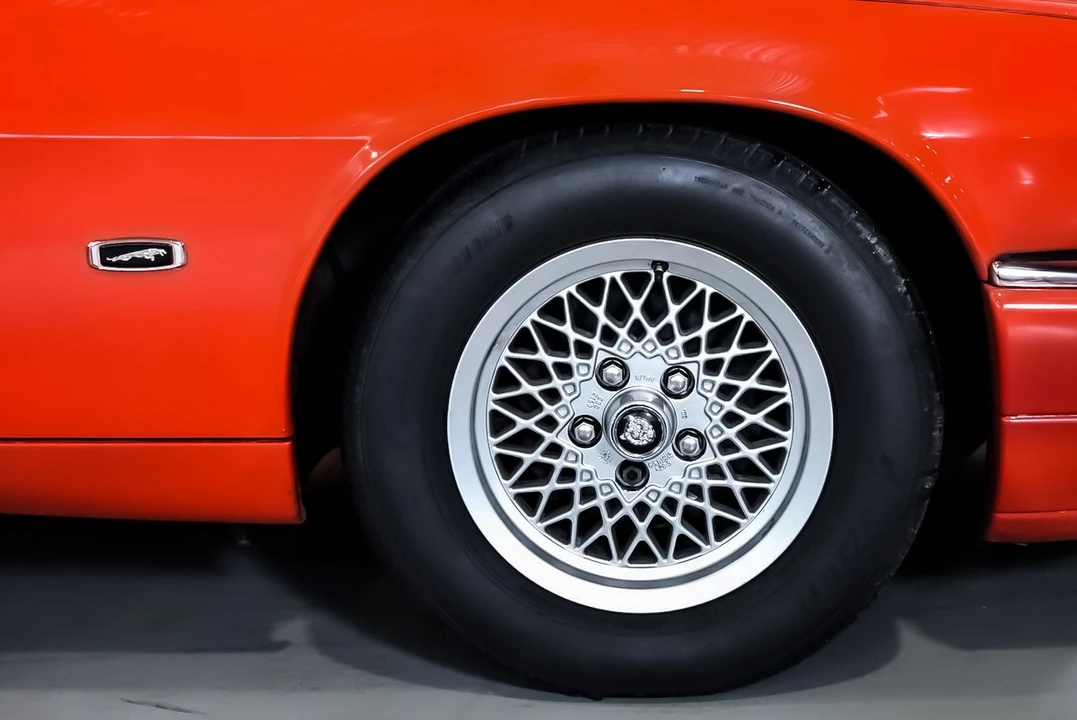 1994 Jaguar XJS Facelift AJ-16 - Image 27 of 30
