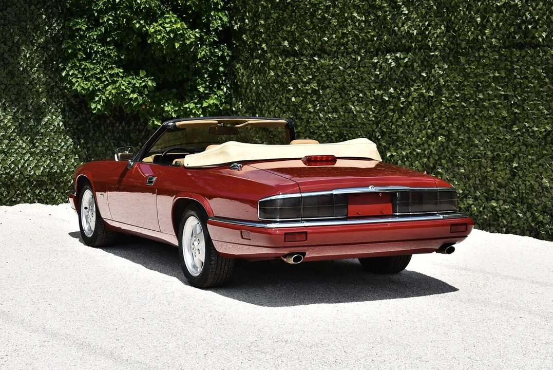 1994 Jaguar XJS Convertible - Image 11 of 30