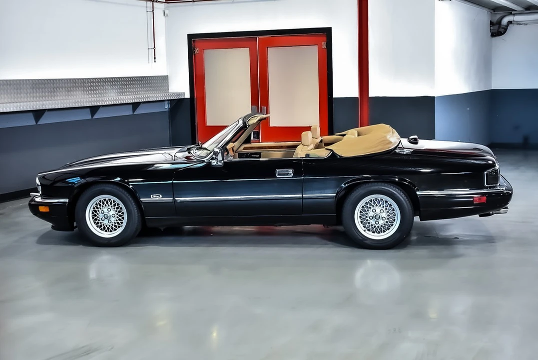 1989 Jaguar XJS Facelift AJ-16 - Image 24 of 30
