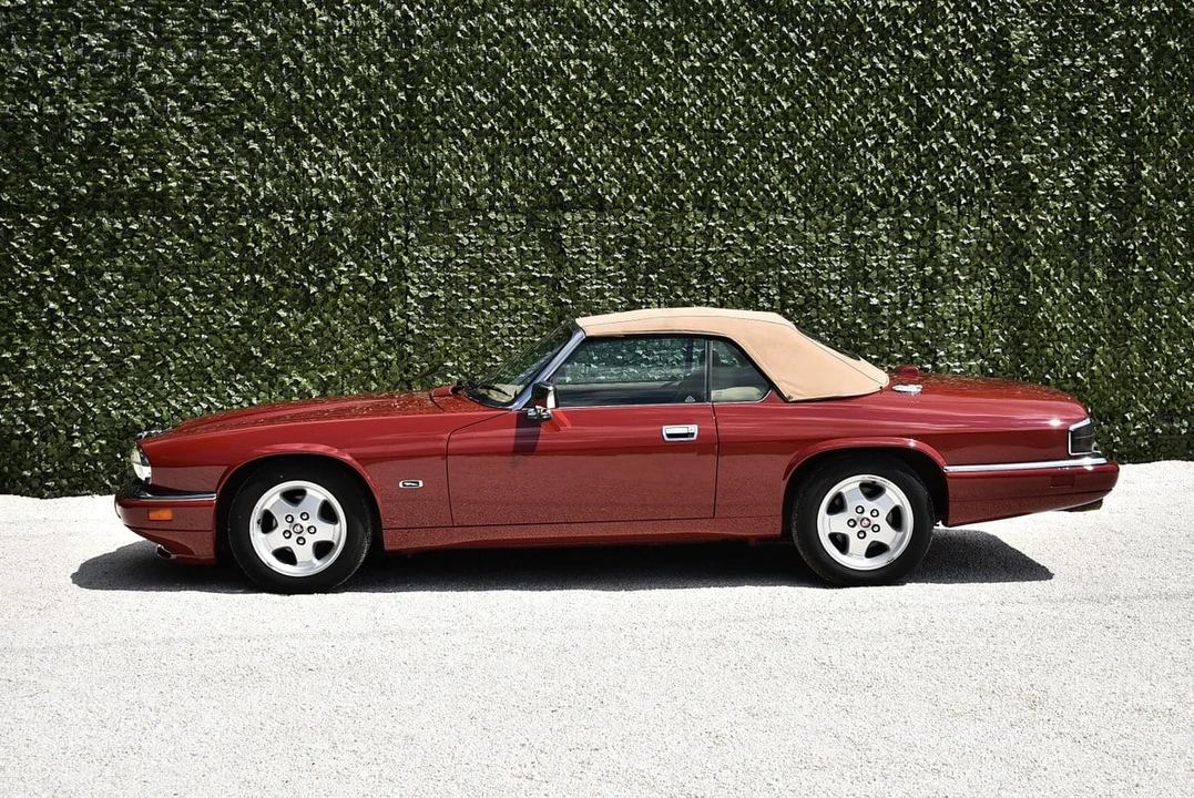 1994 Jaguar XJS Convertible - Image 19 of 30