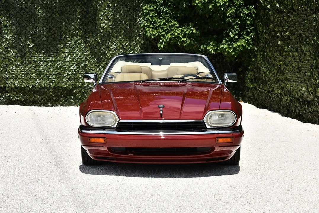1994 Jaguar XJS Convertible - Image 2 of 30