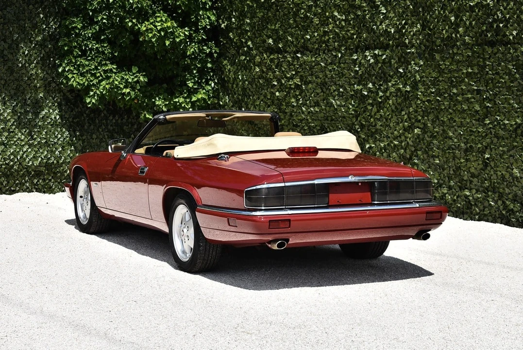 1994 Jaguar XJS Convertible - Image 11 of 30