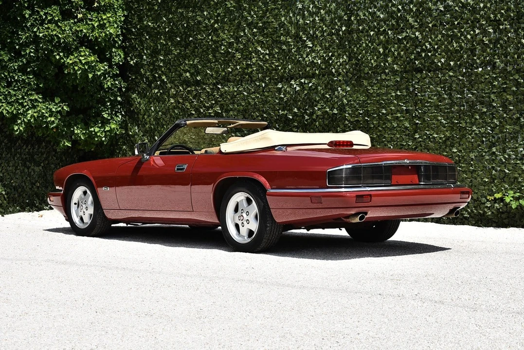 1994 Jaguar XJS Convertible - Image 13 of 30