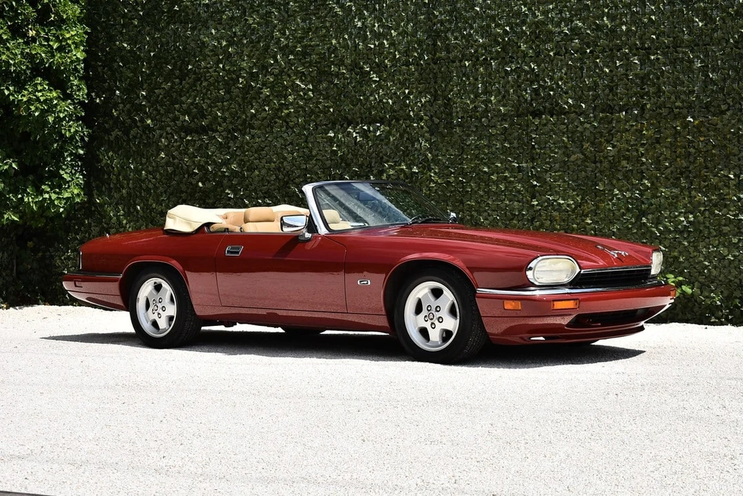 1994 Jaguar XJS Convertible - Image 7 of 30