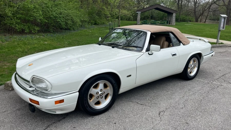 1994 Jaguar XJS Convertible - Image 10 of 31