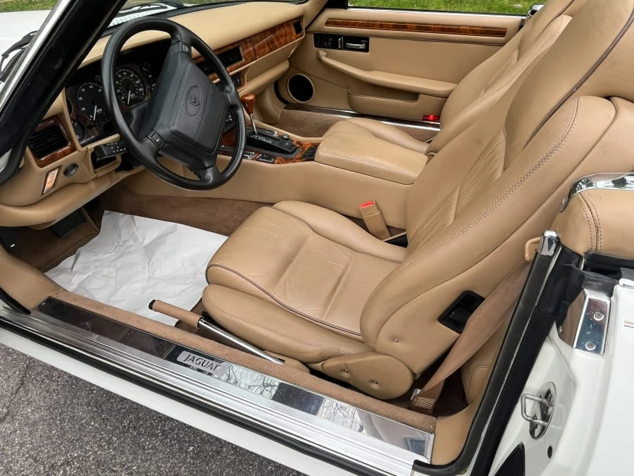 1994 Jaguar XJS Convertible - Image 22 of 31