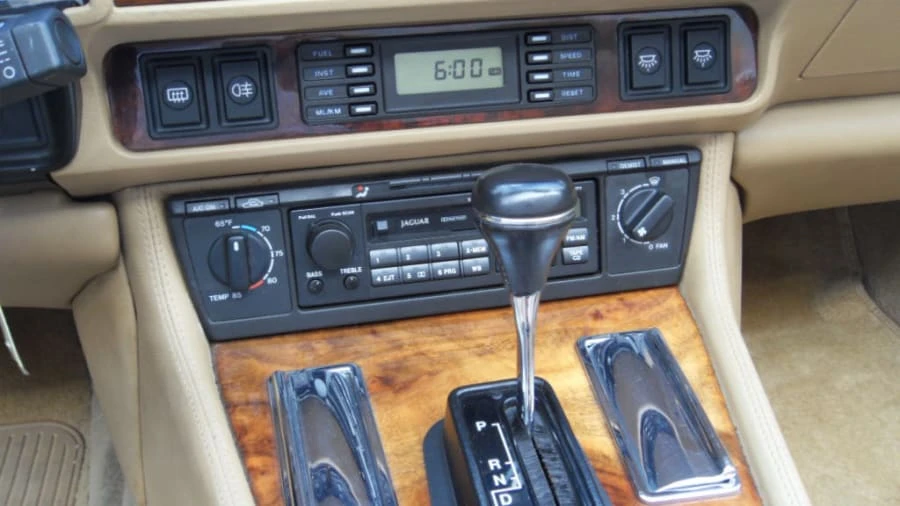 1994 Jaguar XJS Convertible - Image 5 of 7