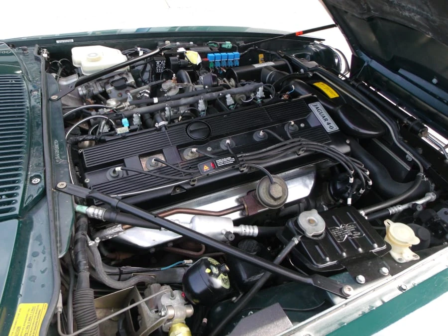 1994 Jaguar XJS Convertible - Image 5 of 8