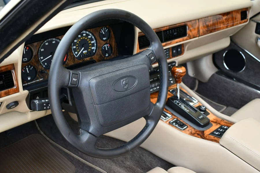 1994 Jaguar XJS Convertible - Image 7 of 19