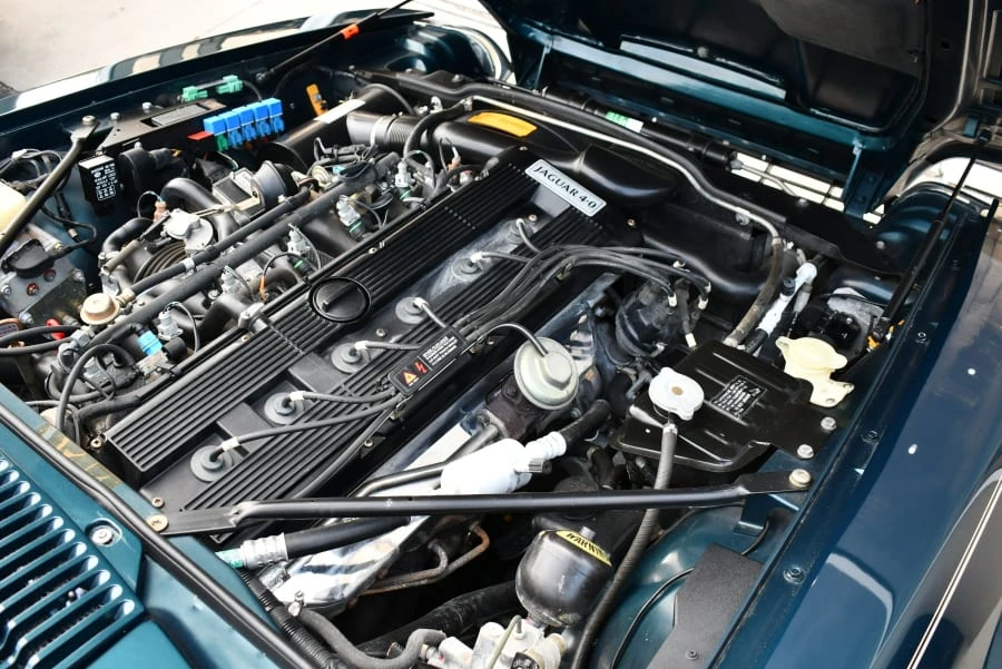 1994 Jaguar XJS Convertible - Image 9 of 19