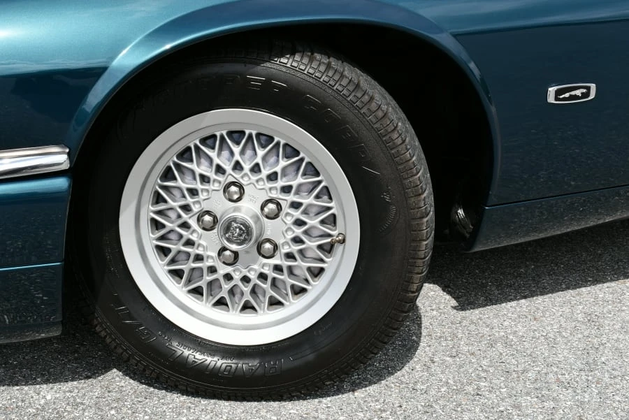 1994 Jaguar XJS Convertible - Image 13 of 19