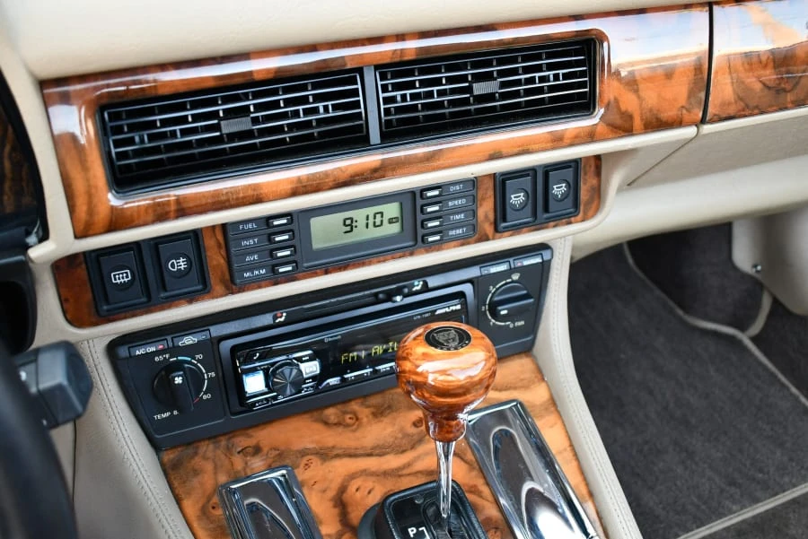 1994 Jaguar XJS Convertible - Image 15 of 19