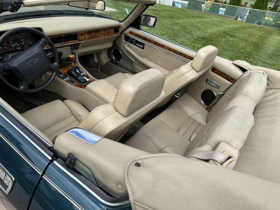 1994 Jaguar XJS Convertible - Image 17 of 24
