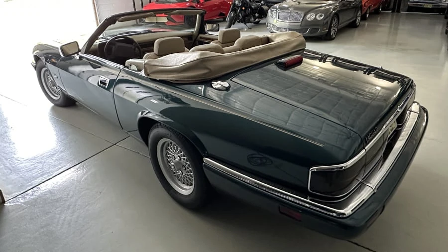 1994 Jaguar XJS Convertible - Image 2 of 24