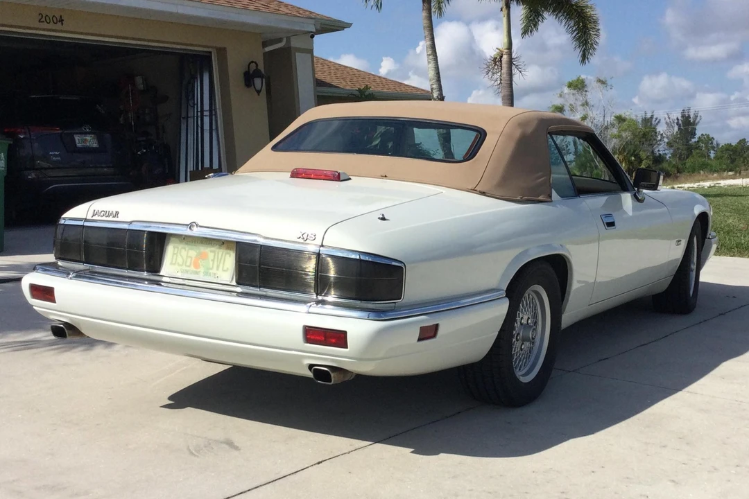 1994 Jaguar XJS Convertible - Image 4 of 31
