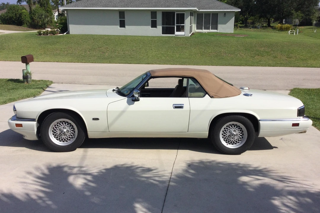 1994 Jaguar XJS Convertible - Image 3 of 31