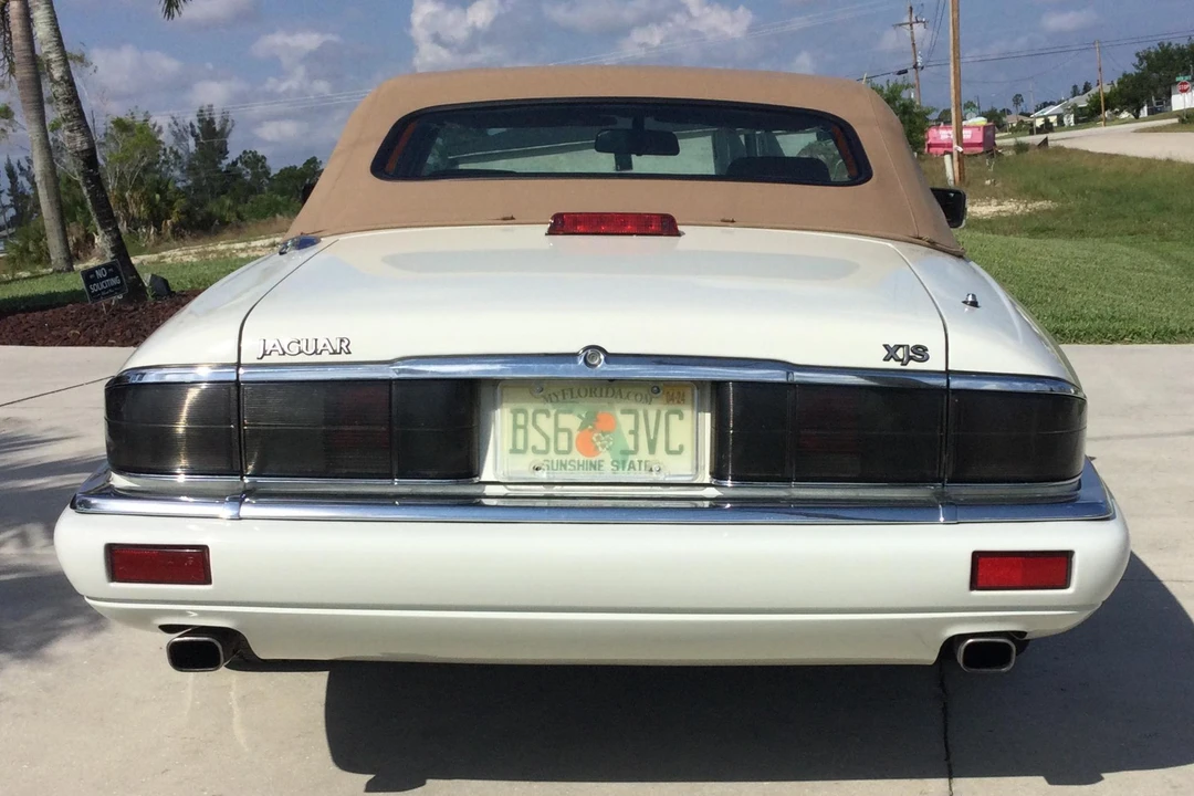 1994 Jaguar XJS Convertible - Image 5 of 31