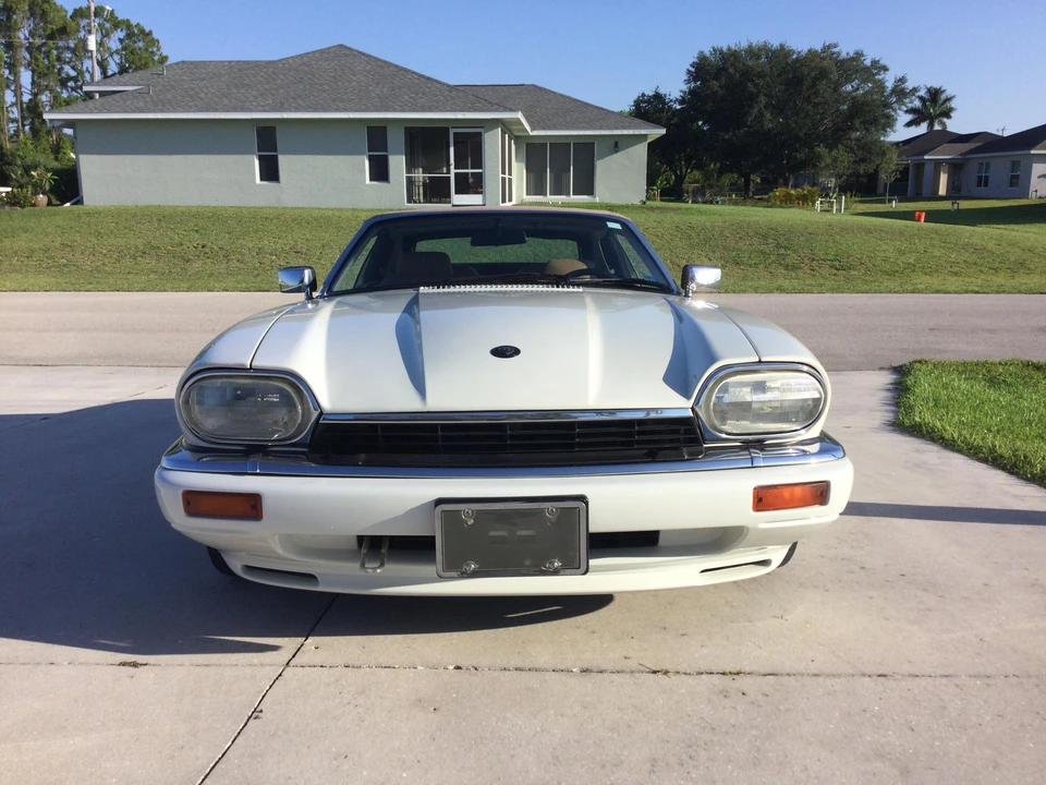 1994 Jaguar XJS Convertible - Image 17 of 31