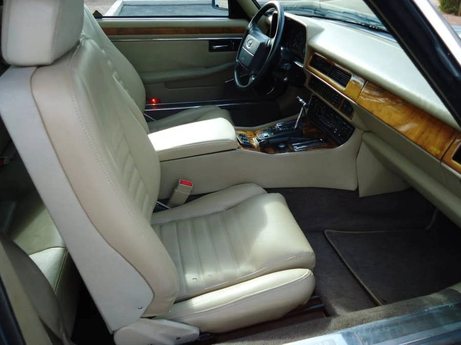 1994 Jaguar XJS Convertible - Image 5 of 8