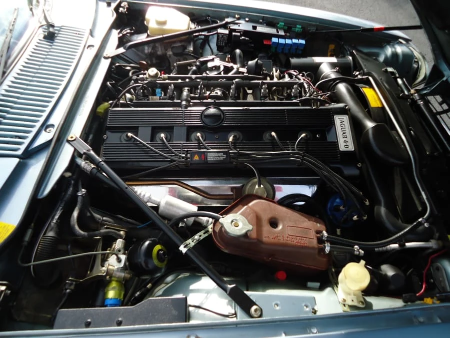 1994 Jaguar XJS Convertible - Image 6 of 8