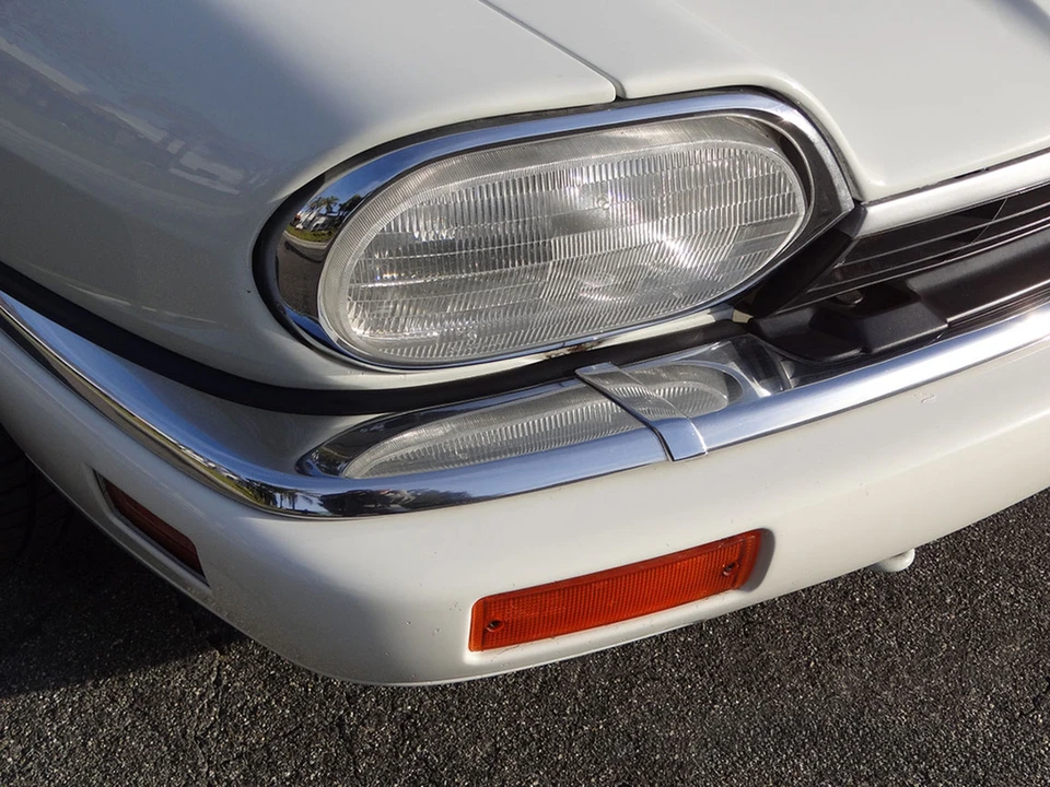 1994 Jaguar XJS Convertible - Image 16 of 31