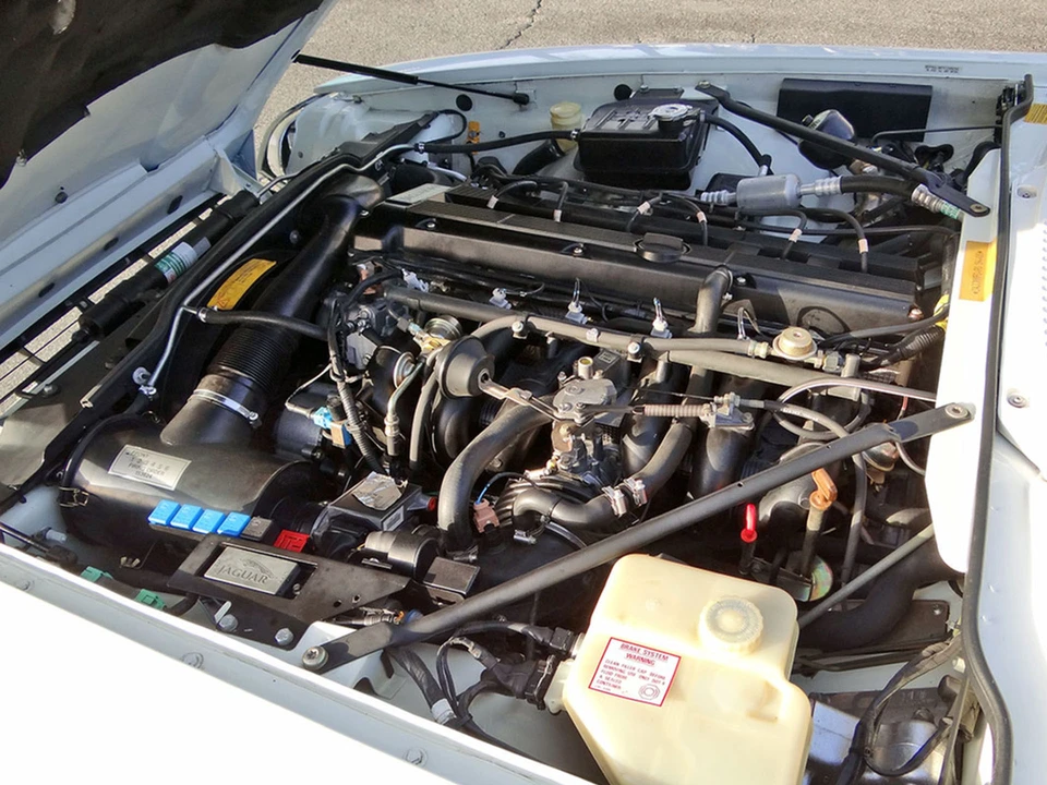 1994 Jaguar XJS Convertible - Image 24 of 31