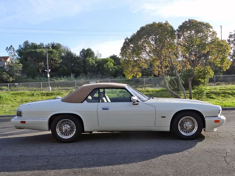 1994 Jaguar XJS Convertible - Image 4 of 31