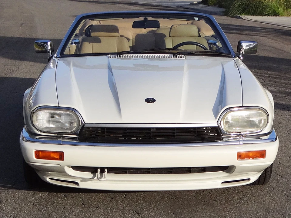1994 Jaguar XJS Convertible - Image 7 of 31