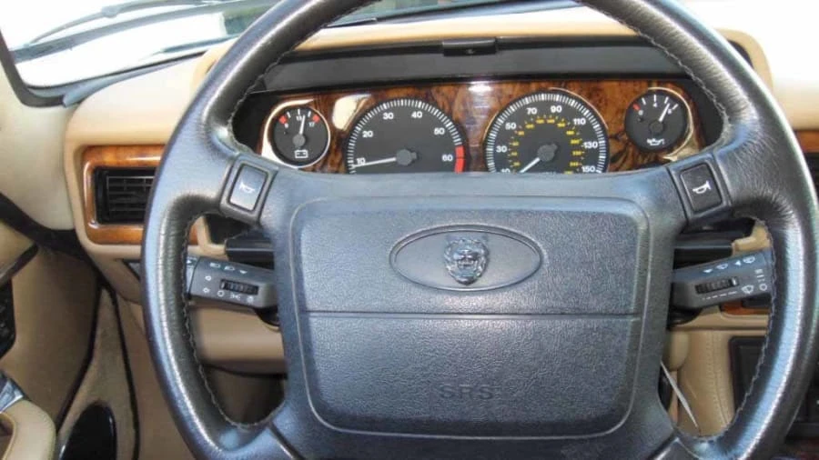 1994 Jaguar XJS Convertible - Image 10 of 16