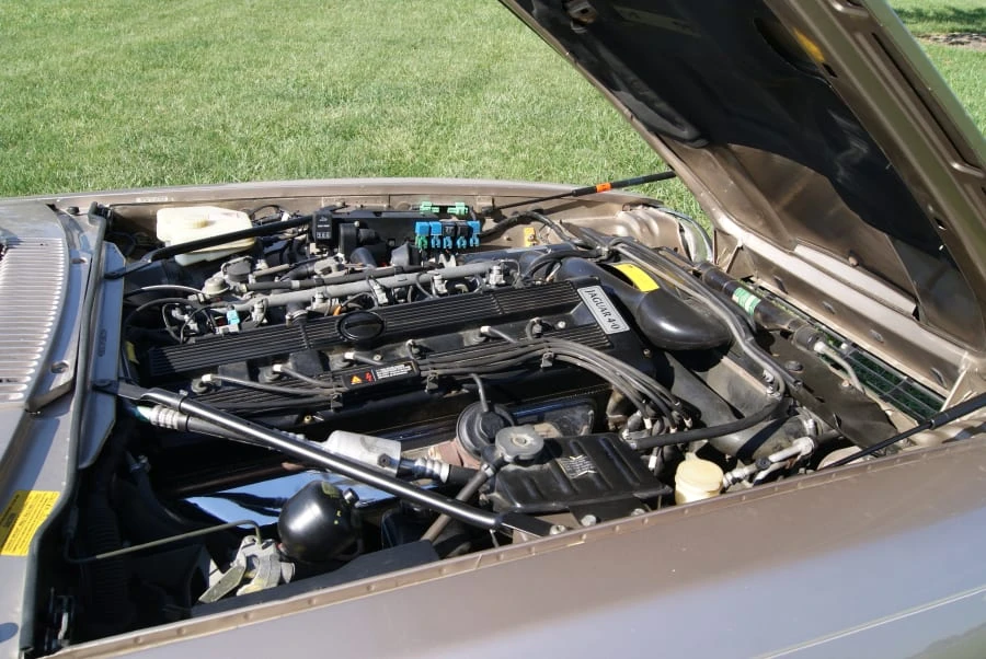 1994 Jaguar XJS Convertible - Image 5 of 6