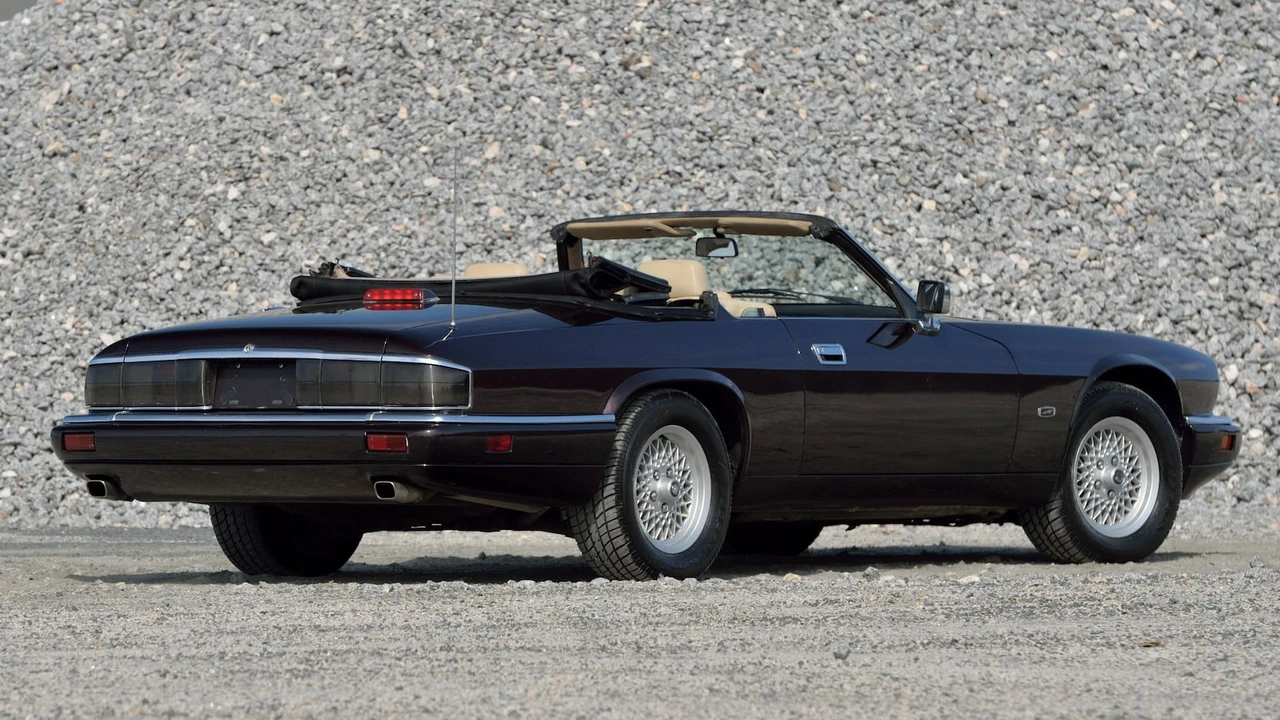 1994 Jaguar XJS Convertible - Image 3 of 31