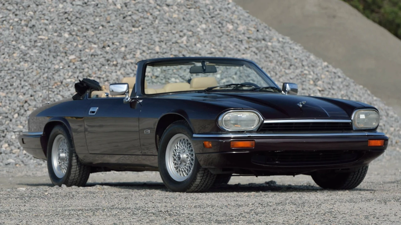 1994 Jaguar XJS Convertible - Image 12 of 31
