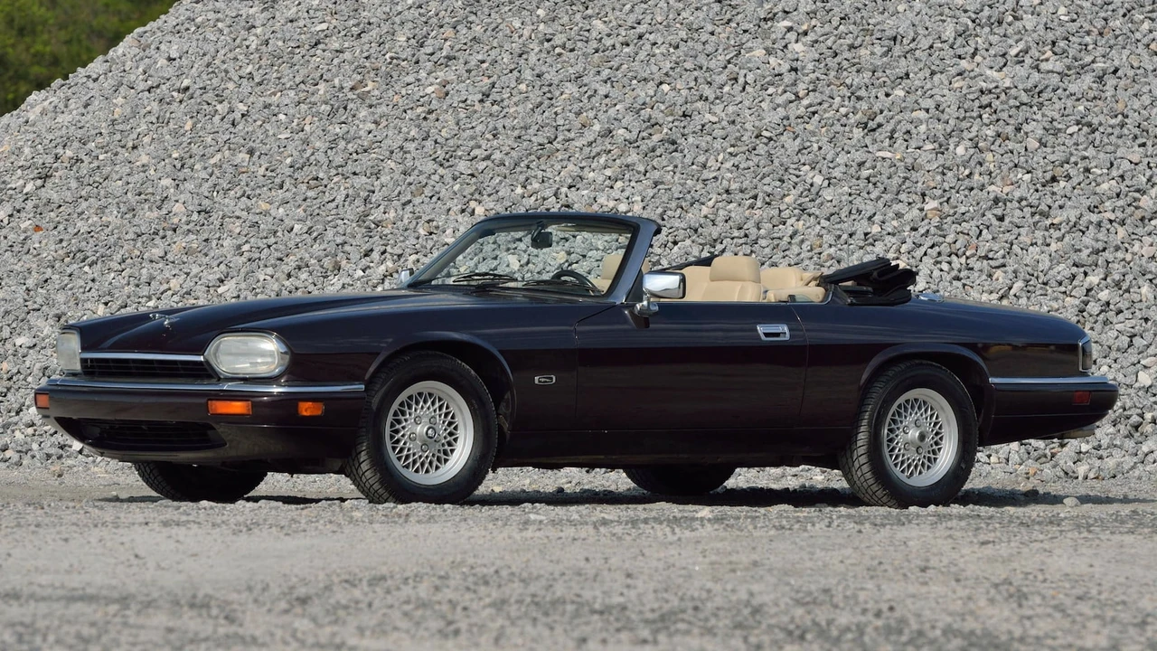 1994 Jaguar XJS Convertible - Image 25 of 31