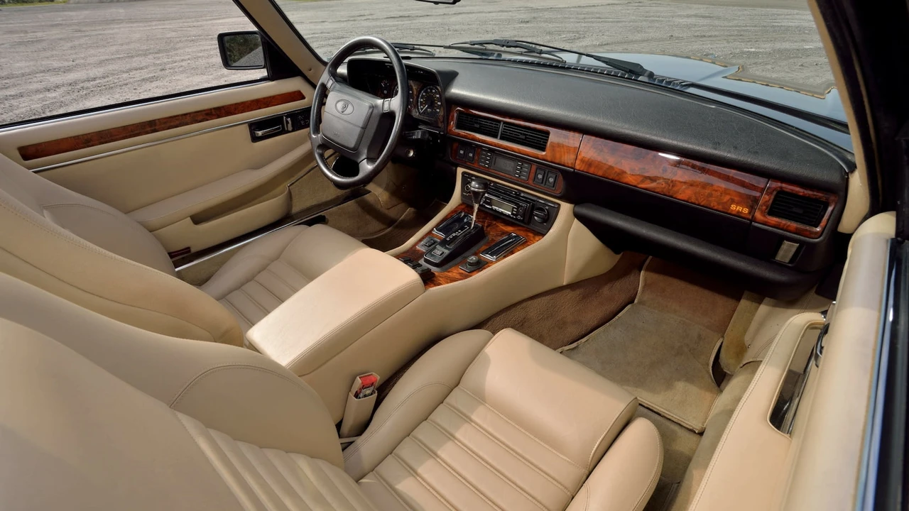 1994 Jaguar XJS Convertible - Image 26 of 31