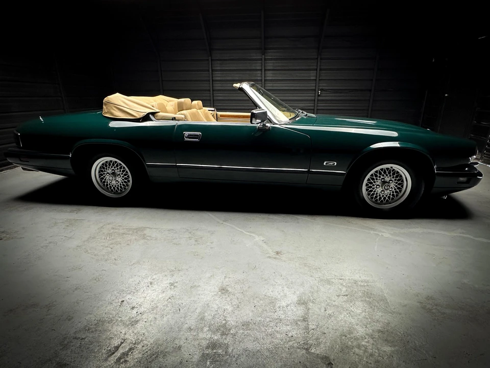 1994 Jaguar XJS Convertible - Image 13 of 31