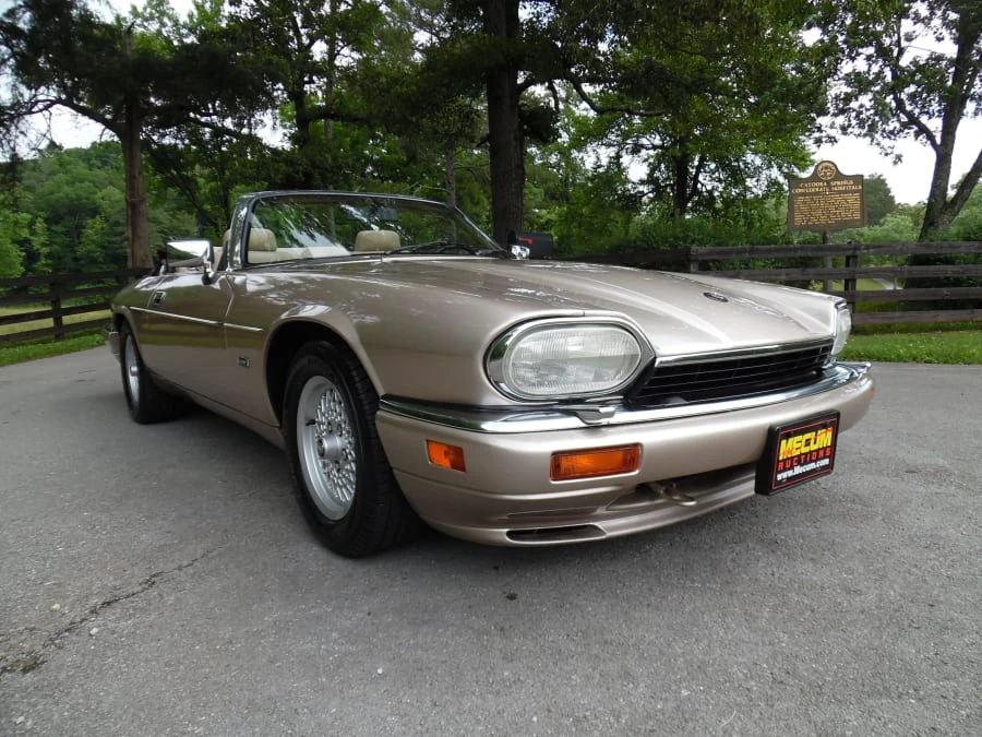 1994 Jaguar XJS Convertible - Image 11 of 12