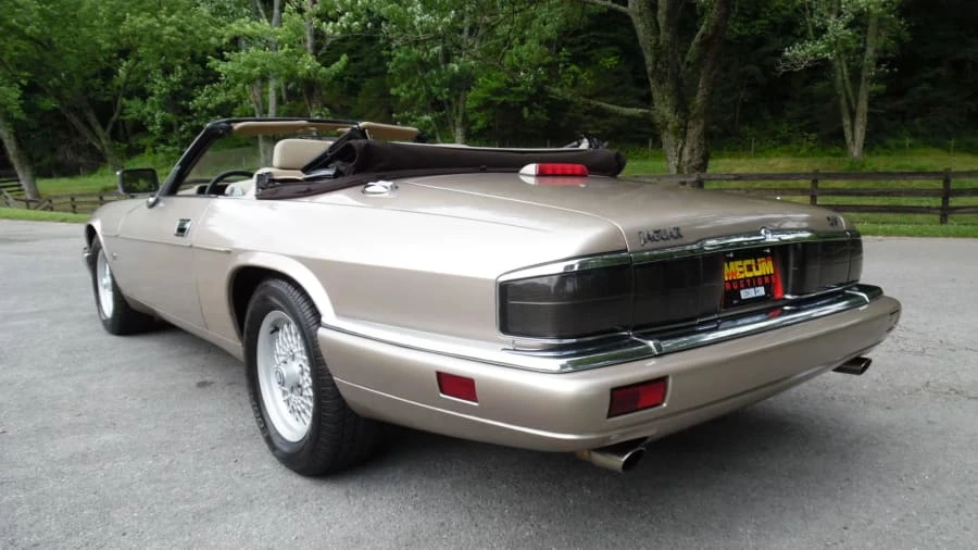 1994 Jaguar XJS Convertible - Image 4 of 12