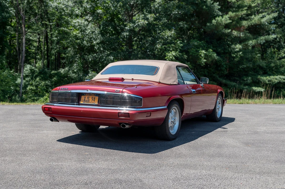 1994 Jaguar XJS Convertible - Image 29 of 30