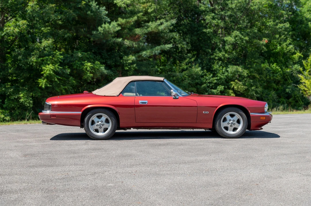 1994 Jaguar XJS Convertible - Image 27 of 30
