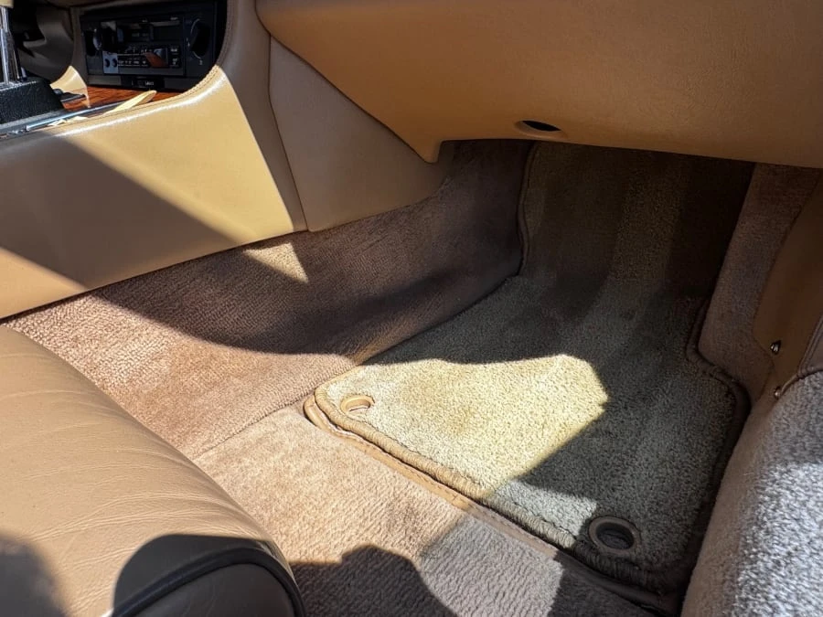 1994 Jaguar XJS - Image 29 of 31