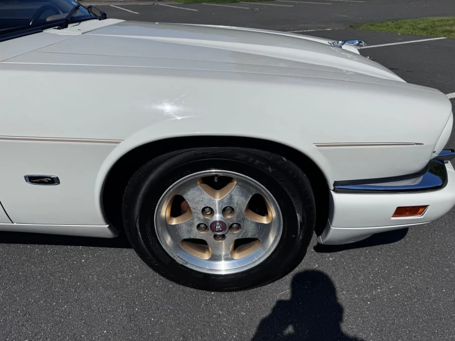 1994 Jaguar XJS - Image 13 of 31