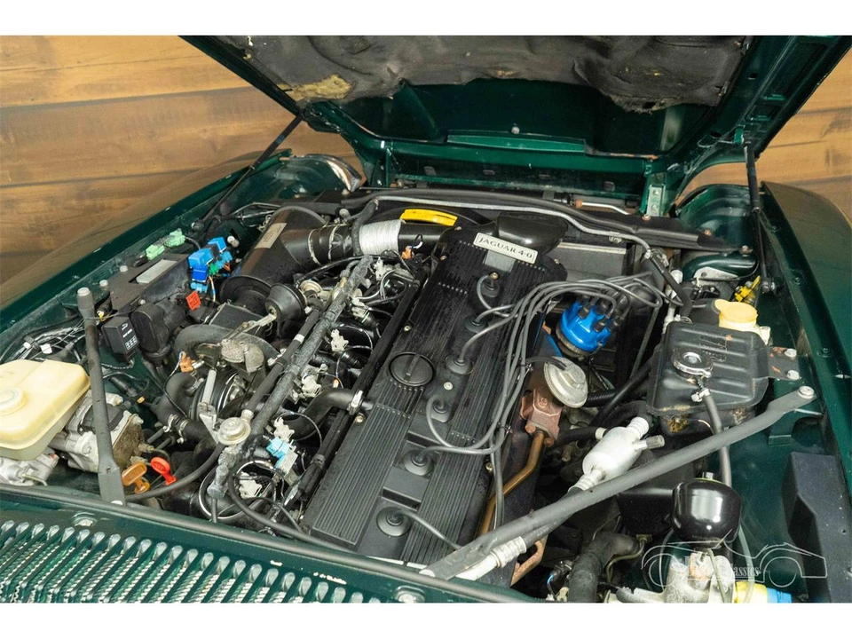 1994 Jaguar XJS - Image 2 of 19