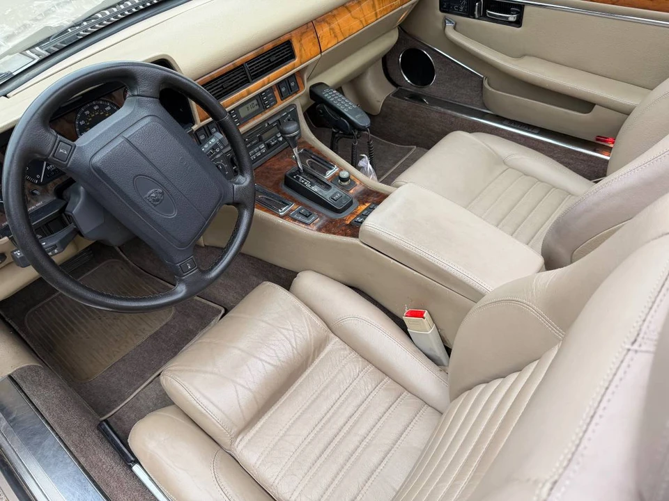1994 Jaguar XJS Convertible - Image 7 of 7