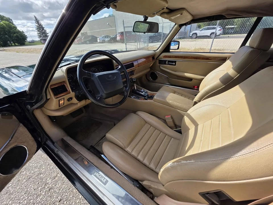 1994 Jaguar XJS Facelift V12 - Image 13 of 17