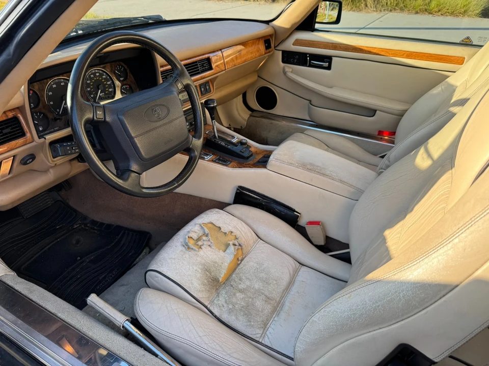 1994 Jaguar XJS - Image 8 of 21