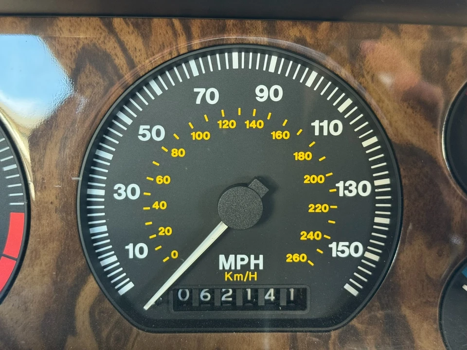 1994 Jaguar XJS - Image 10 of 21