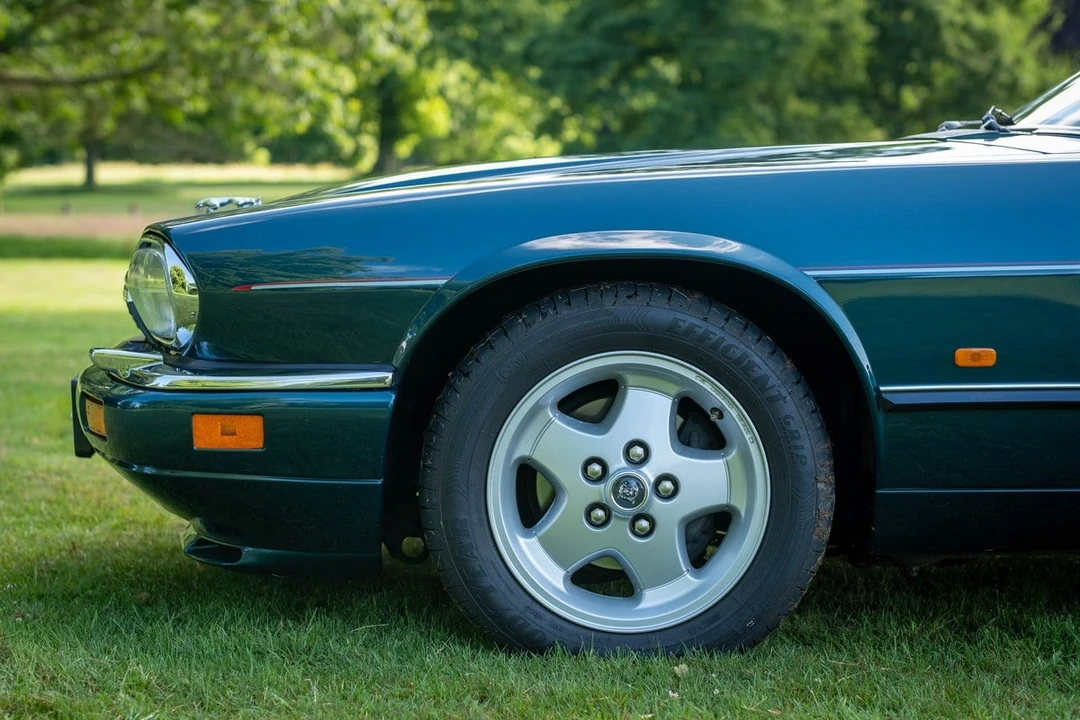 1994 Jaguar XJS Facelift V12 - Image 24 of 30